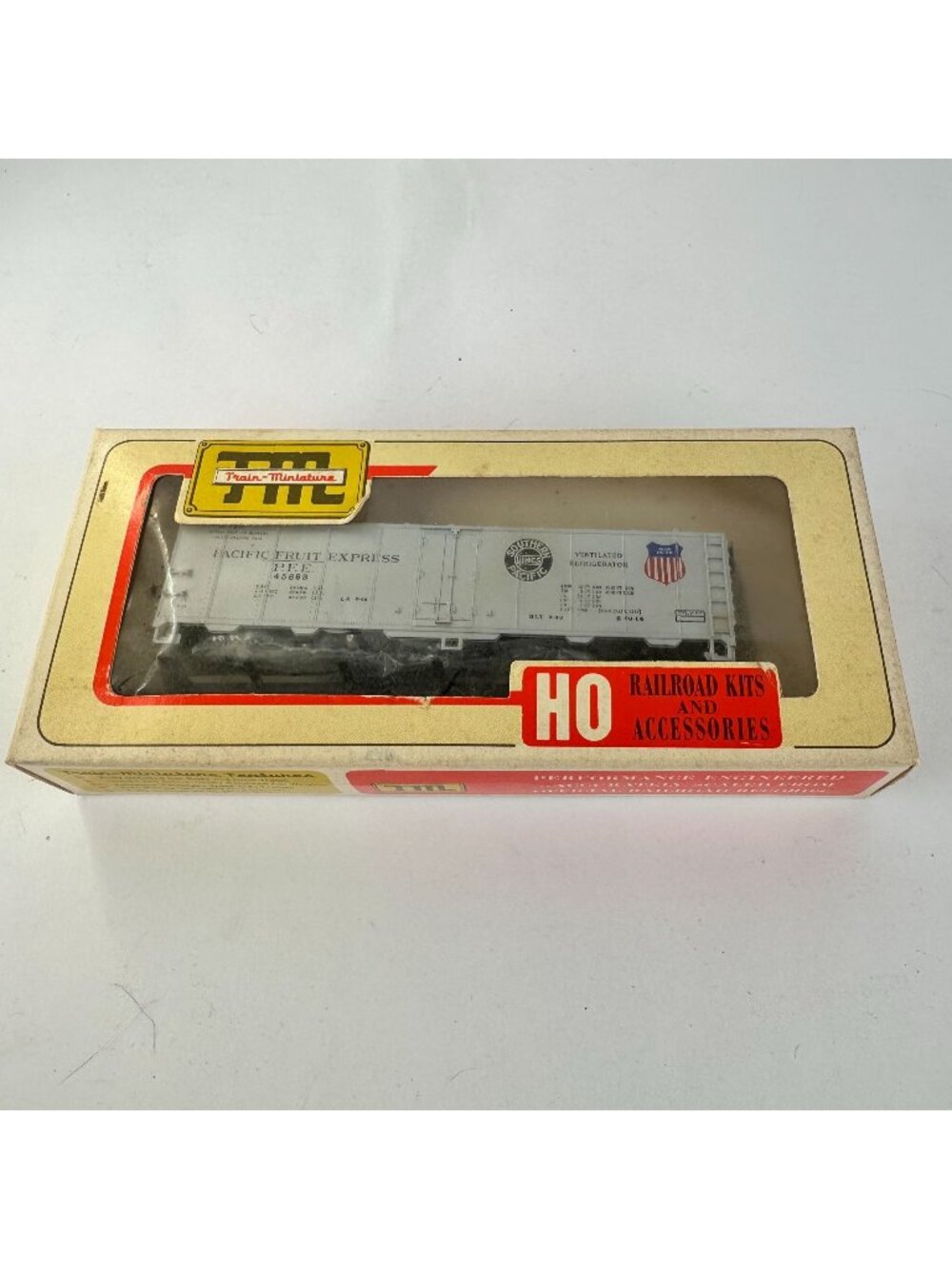 Tml Ho Scale 40 Ton A R A Steel Reefer Pacific Fruit Express Railroad Car Kit